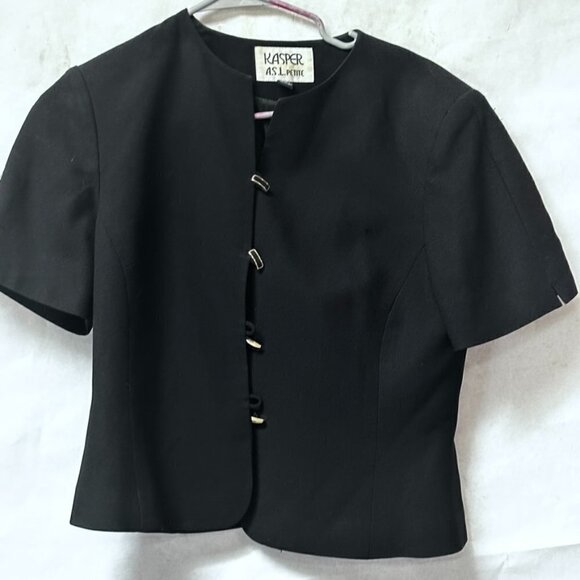 Kasper black Top Size  Petite 8 8P Short Sleeve Cropped Crop Blouse - Picture 1 of 5